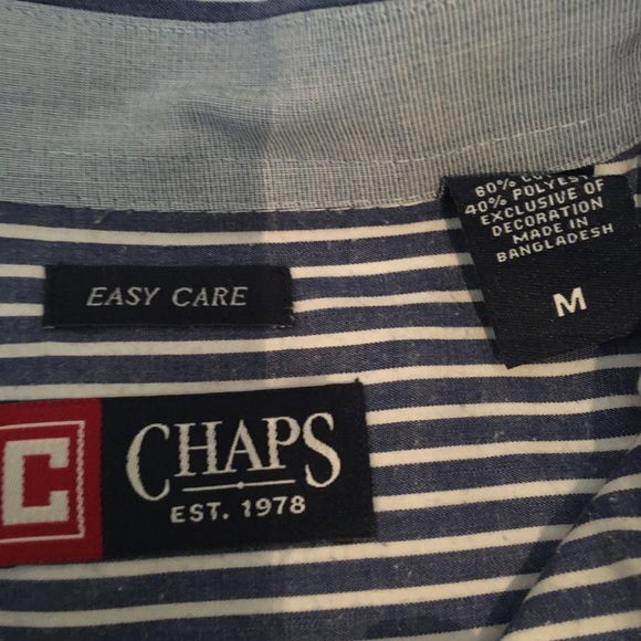 Chaps Men’s easy care casual striped dress shirt, size medium. - Picture 5 of 5